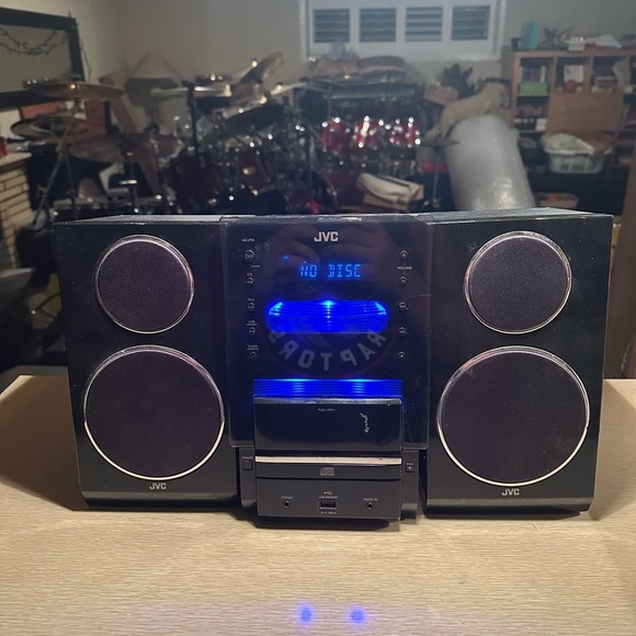 JVC CA-UCLP55B Micro Component System USB iPhone 2011 Clean Sound Rare - Picture 2 of 8